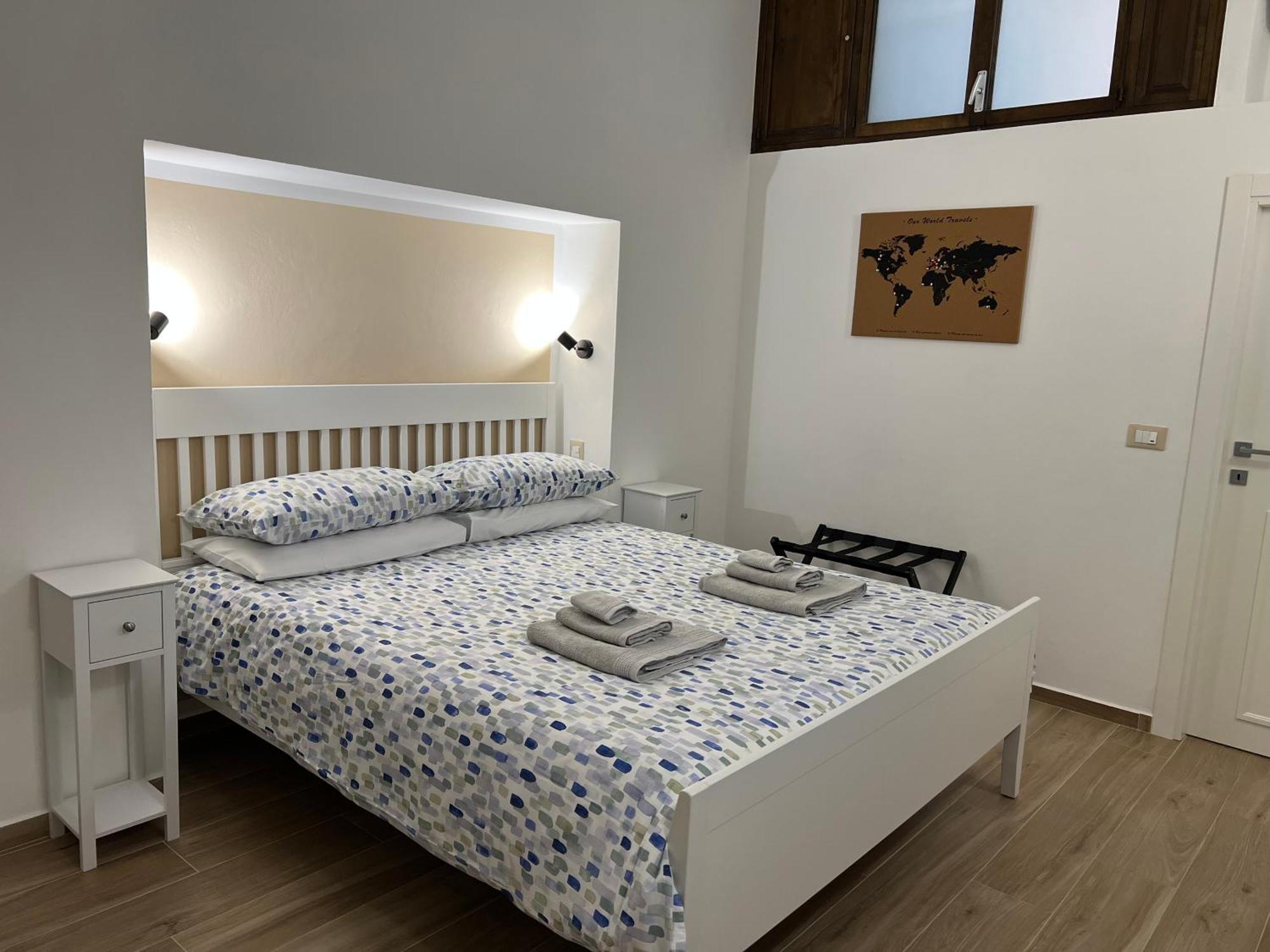 Al 106 Apartment Free Wi-Fi 5 Min Dalla Stazione Prato  Exterior photo